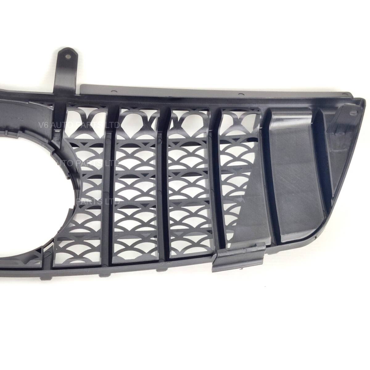 For Mercedes M-Class W164 GT Front Grille Gloss Black (ML320/ML350, 2005–2008 Pre-Facelift)