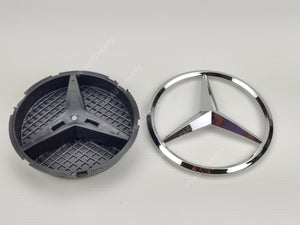 Image of Mercedes emblem and wheel cover featuring E1-C front grille emblem for GLA-Class X156 2013-2018.