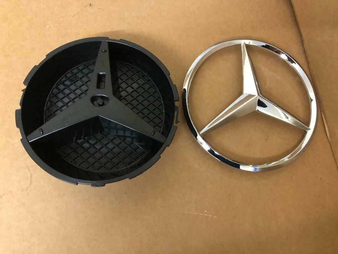 2015+ Benz GLE Class W292 front grille chrome emblem badge