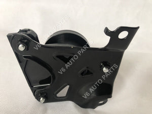 Black plastic motor mount for car, compatible with 2004-2009 Toyota Prius Hatchback 1.5L. Part number 04000-32528.
