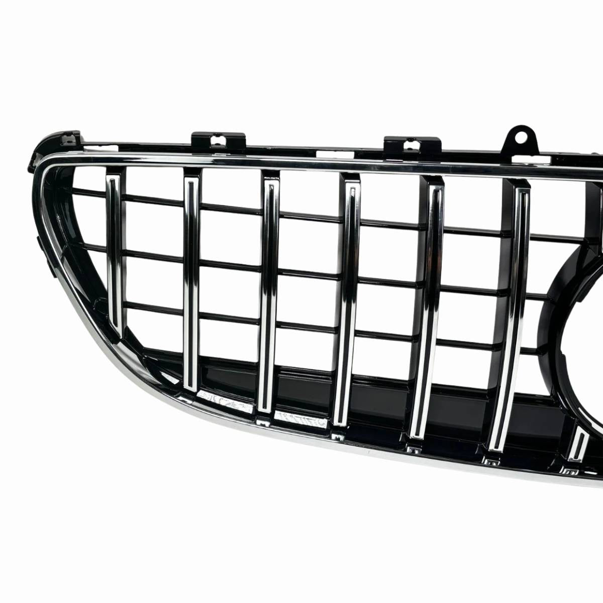 For Mercedes CLS W218 (2014‑2018) Front Radiator Grille – Panamericana AMG Style for CLS350