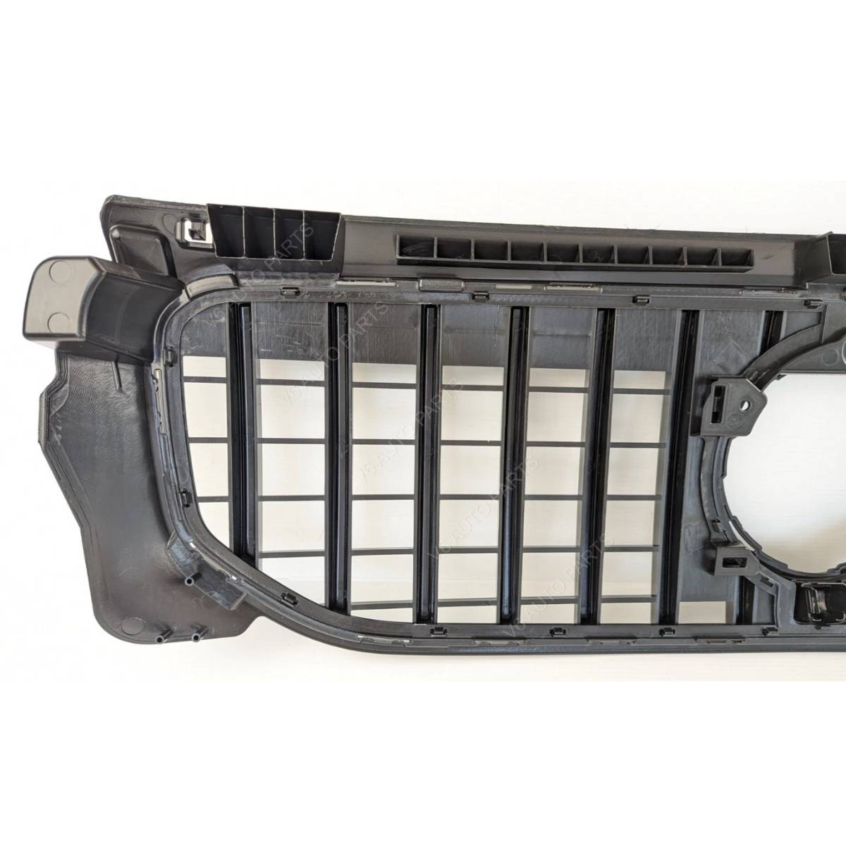 Front Radiator Grille Panamericana Style – Fits Mercedes GLB‑Class X247 180d / 220d (2019–2023)