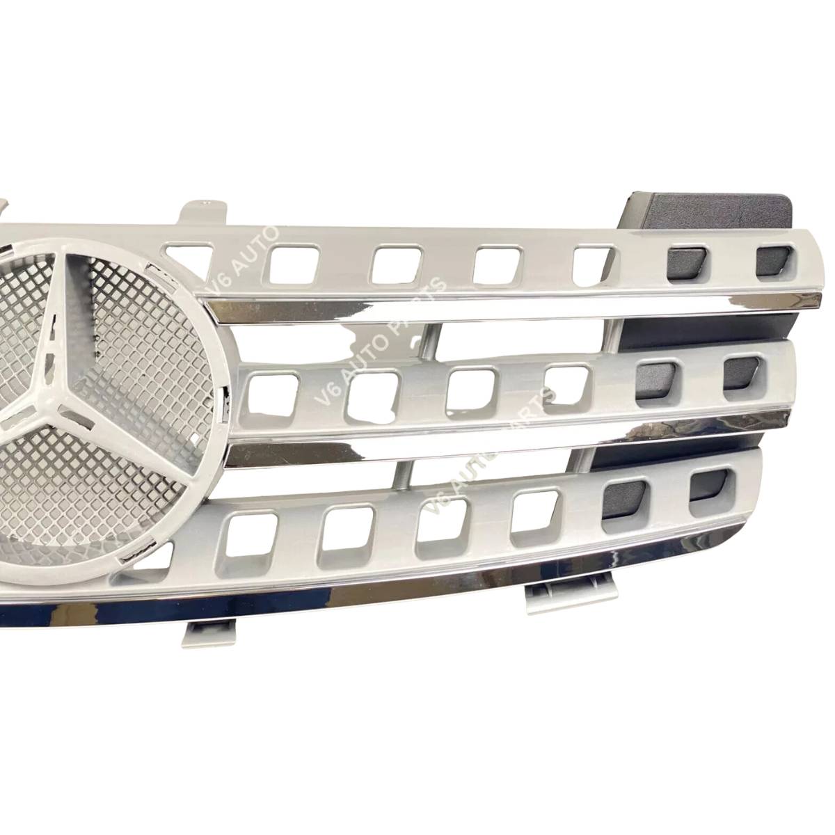 Front Bumper Chrome Grille – Mercedes M-Class W164 (2005–2008) ML500 ML550