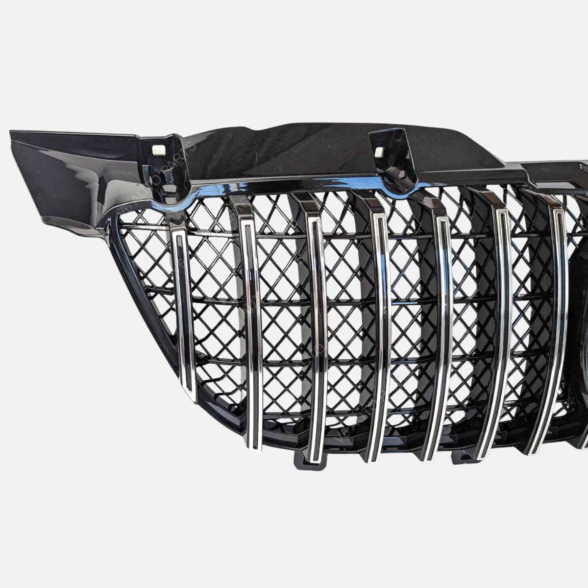 Front Radiator Grille Silver Chrome – Mercedes Sprinter W906 MK2 Pre‑Facelift 2009‑2013