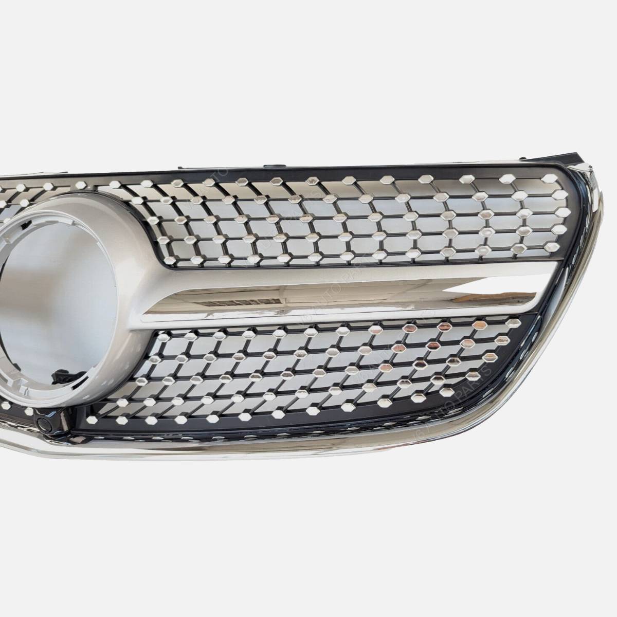 For Mercedes V-Class W447 V260 Chrome Diamond Front Radiator Grille (2015–2023)