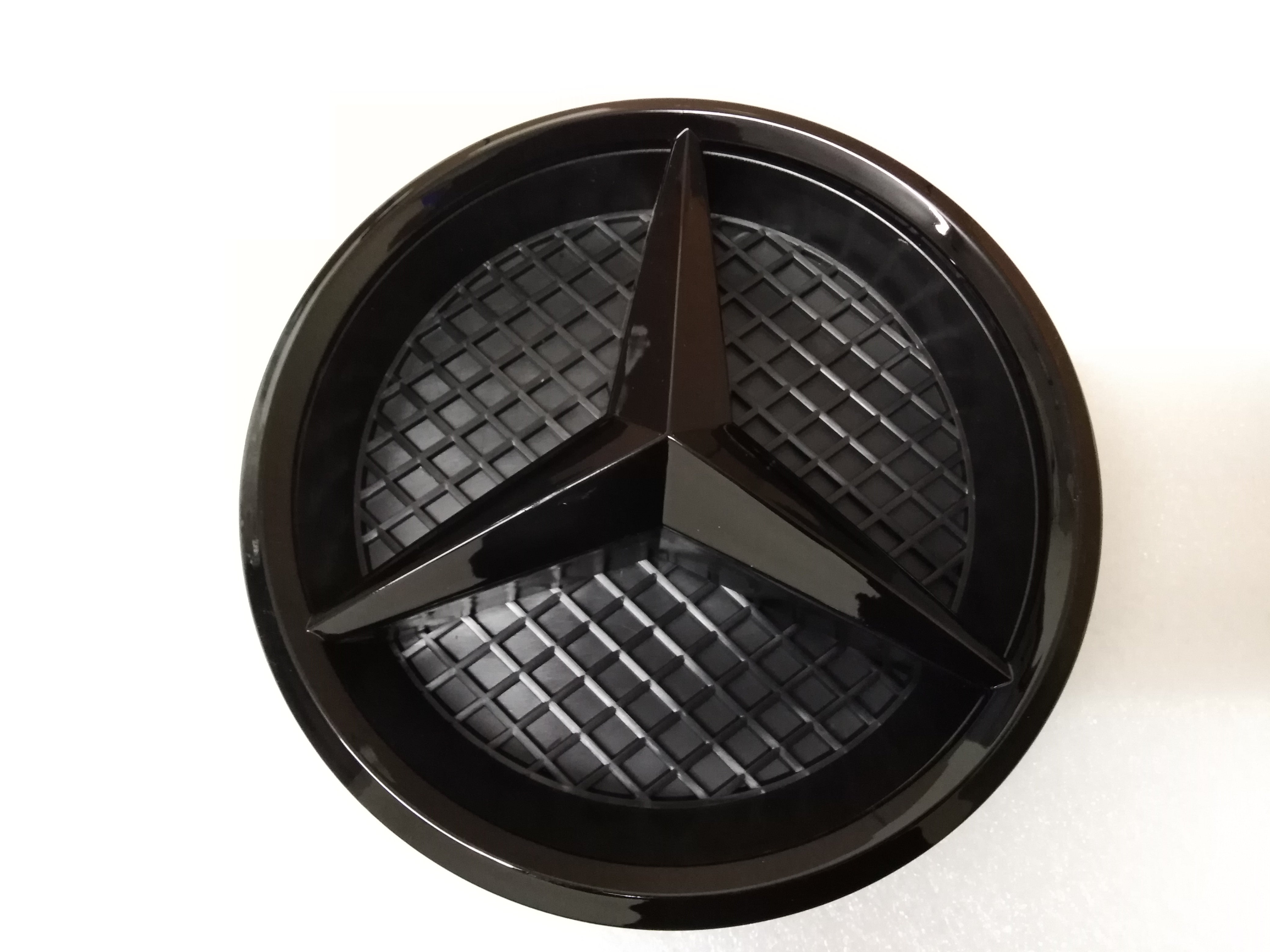 BLACK EMBLEM BADGE WITH BASE FOR 2016 ONWARDS BENZ E-CLASS W213 FRONT GRILLE