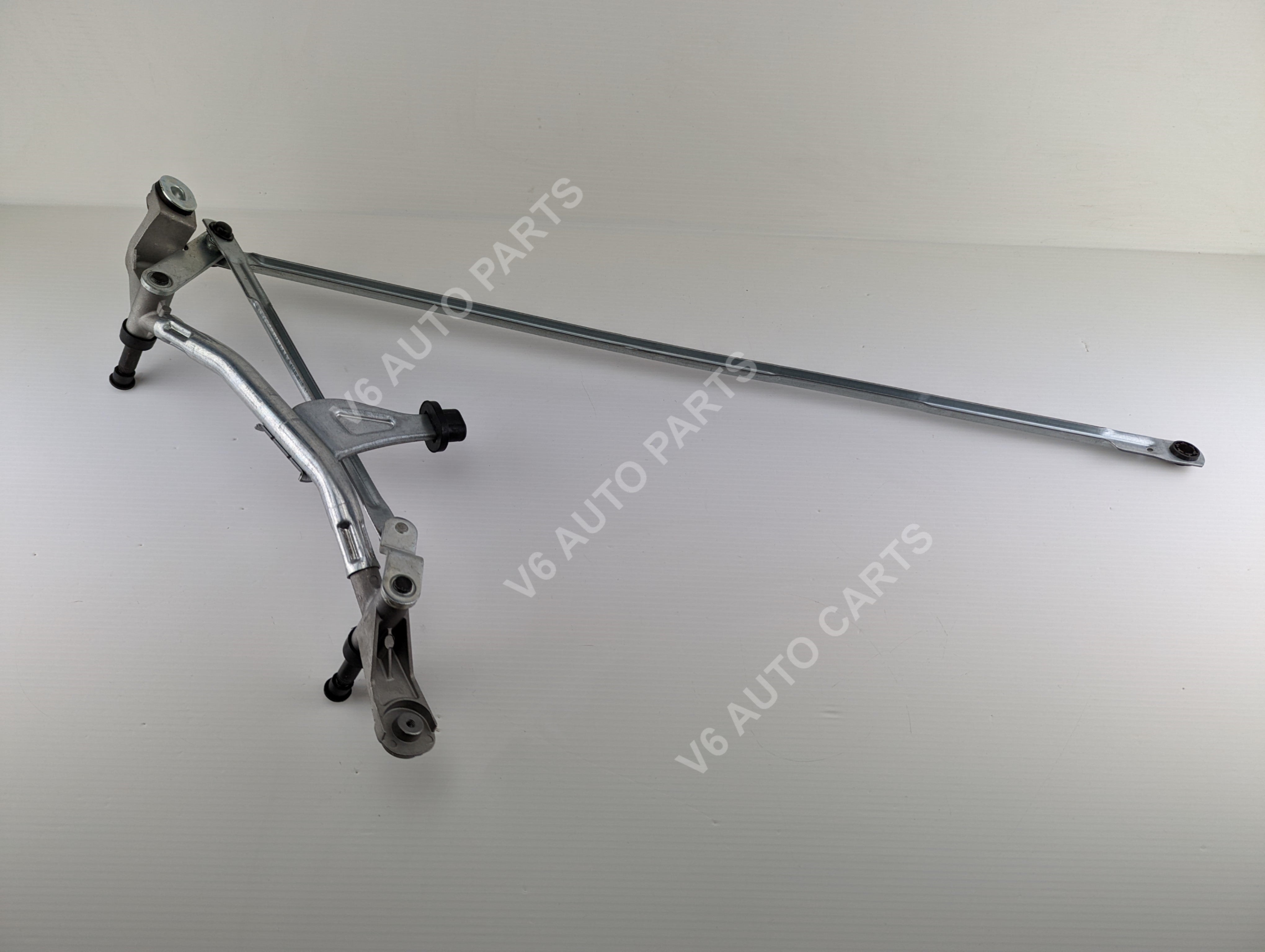 FRONT WINDSHIELD WIPER LINKAGE FOR 2013 TO 2020 RENAULT CLIO MARK IV (NO MOTOR)