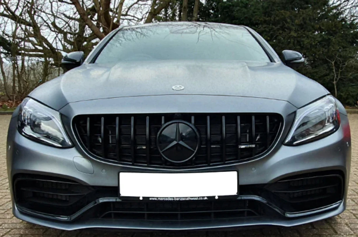 Mercedes-Benz Front Grille Emblem – Black 3D Flat Star Badge (A220, E250, CLA, S, C, B-Class)