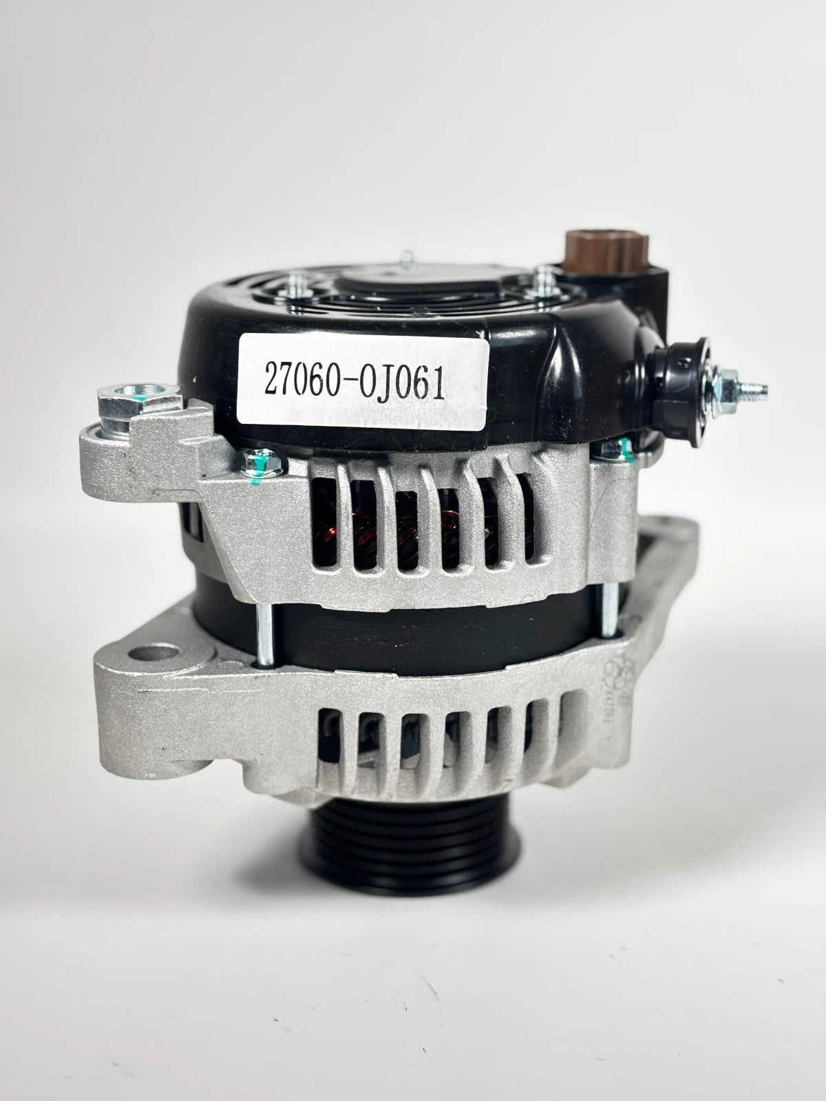 Alternator 27060-0J061 – Toyota Yaris/Vitz 1.3L VVT-i (2005–2014)