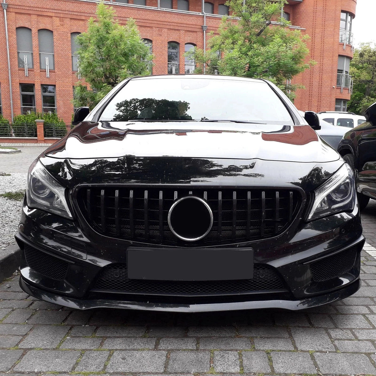 Front Bumper Panamericana GT Grille – Fits Mercedes-Benz CLA-Class R117 (2017–2019)
