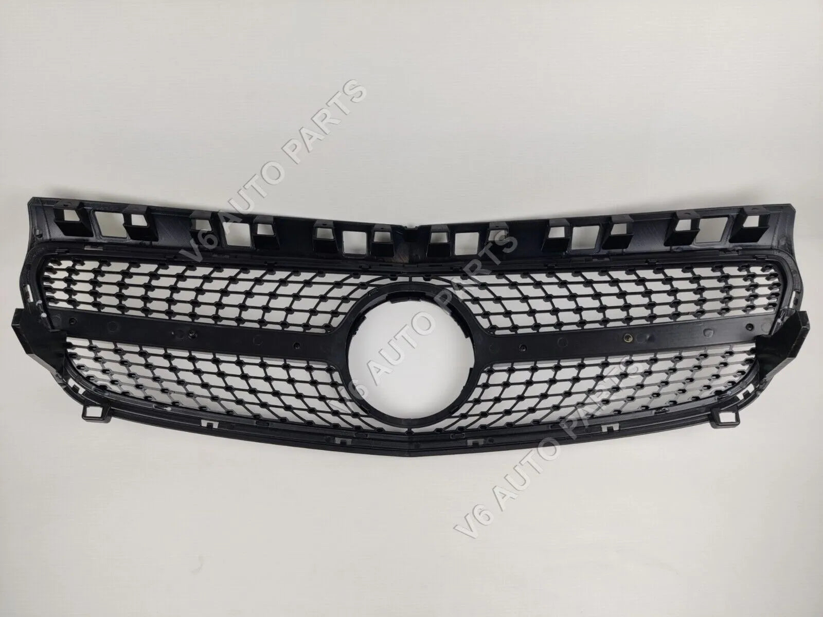 Front grille for Mercedes Benz C-Class, featuring black diamond design.