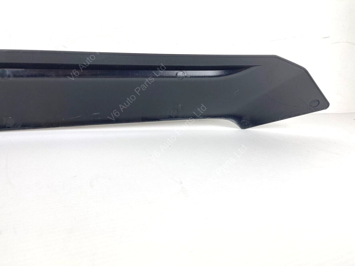 For Mercedes W907 Sprinter Bonnet Hood Stone Deflector Guard – 2018–2025 – Black Wind Shield