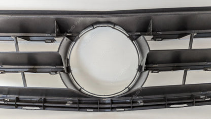 Mercedes C‑Class S204 Estate Front Bumper Chrome Grille 2007‑2014 | Fits C180, C350CDI