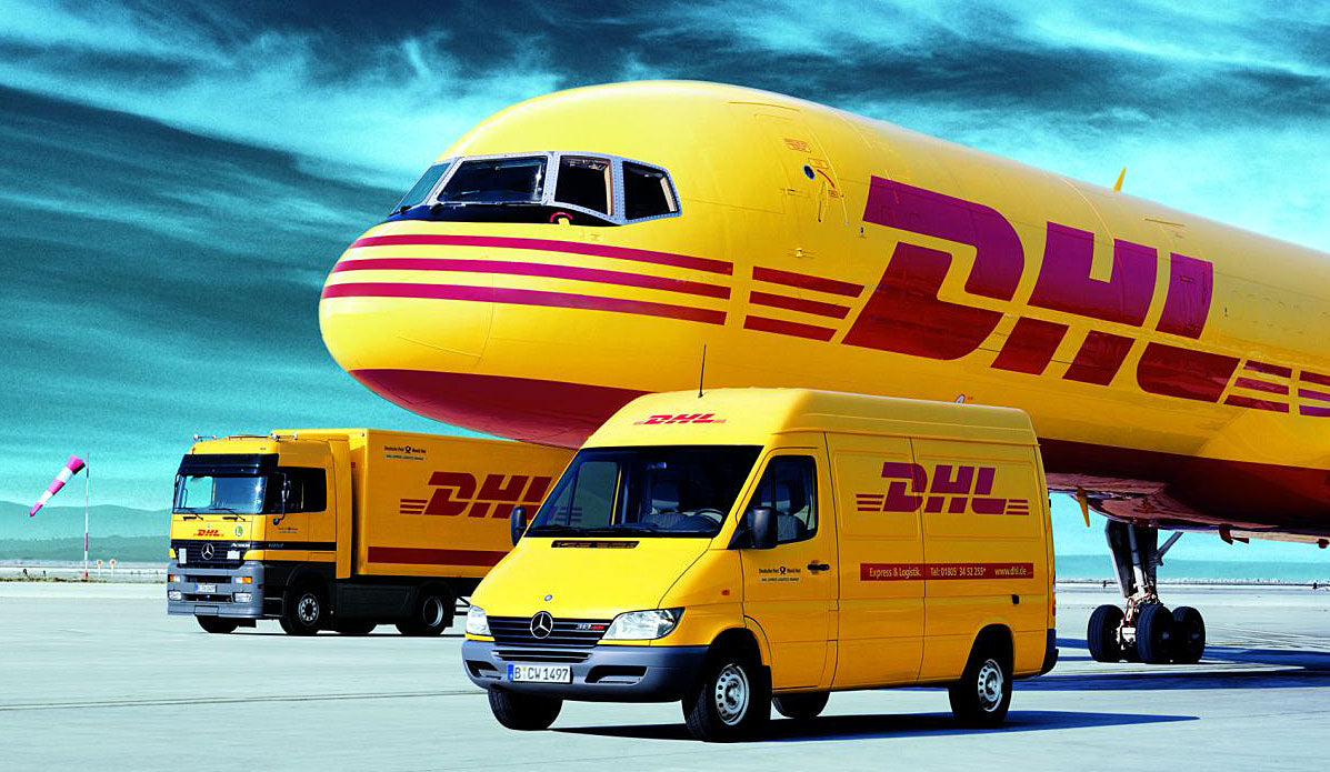 DHL POSTAGE SERVICE FOR UK TO USA