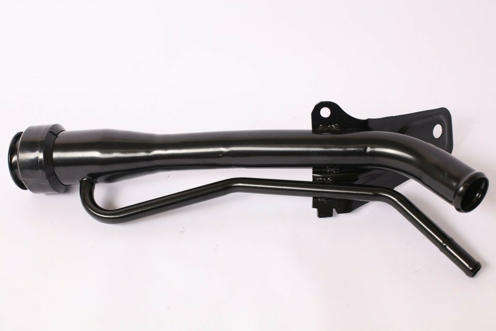 BRAND NEW DIESEL FUEL TANK FILLER NECK PIPE FOR 2006 - 2015 TOYOTA HILUX DCB
